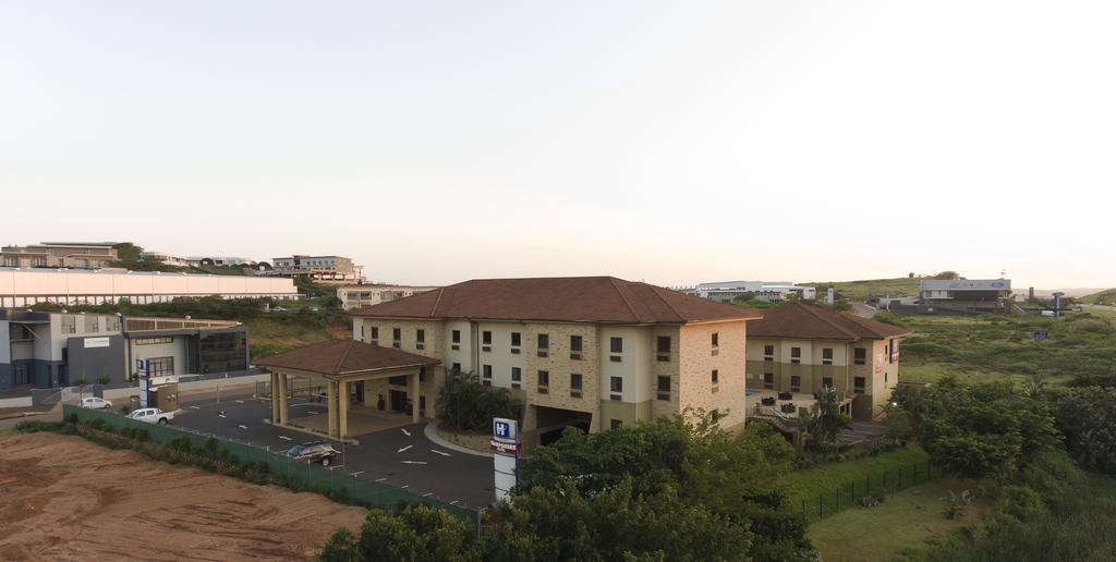 Hampshire Hotel - Ballito Exterior photo